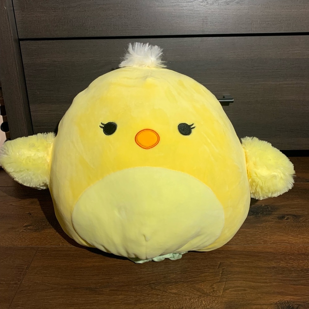 Edie & Aimee Flip-a- Mallows by Squishmallow Easter egg/ chick 🐥